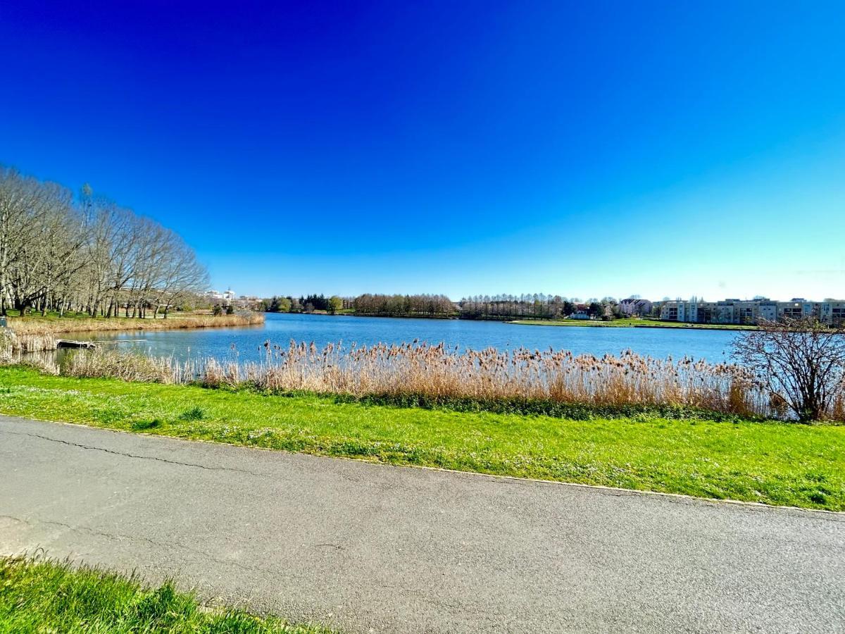 Les 6 Reflets Du Lac Torcy  Exteriör bild